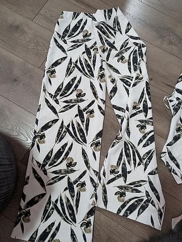 jordan kompleti: Komplet pantalone + top bez rukava, sa printom tropskih listova i — 1