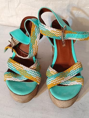 miris za kosu dm: Zenske sandale Diana Paris-500 dinara Dobro stanje Broj 38 Gaziste — 2