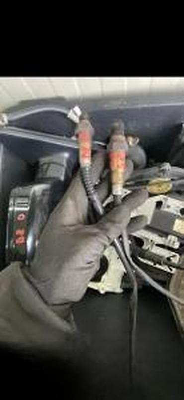 bas ovaj: AUDI A4 A5 2 LAMBDA SONDA EGT SENZOT TEMPERATURE | Audi a1 a3 a4 a5 — 1