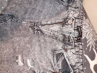 diskvared patike: Sive farmerke sa „stone washed” efektom i blagim „distressed” — 6