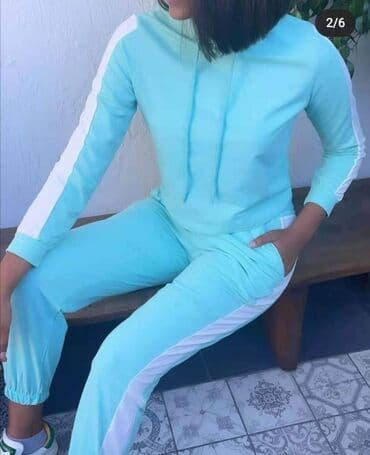 miss chilli akcija: S.m.L. Pamuk. Akcija. 
2400 din — 1