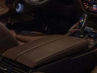 nasloni za ruku: NASLON ZA RUKE ZA BMW 520 OD 2016. DO 2020. GOD — 1