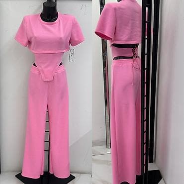 ps kombinezoni 2022: Komplet – top i pantalone sa širokim nogavicama
3000 din — 6