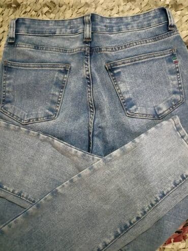 svecane pantalone i tunike: Nove farmerice 7/8. Idealne za proleće i leto. Materijal 97% cotton — 2