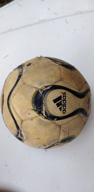 stalak za mikrofon gigatron: Lopte za fudbal br.5: Umbro, Derbi i Adidas i druge vest — 10