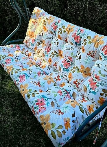 jastuci za ležaljke ikea: Jastuci za ljuljašku/baštensku klupu,sedište i naslon. Debeli — 2