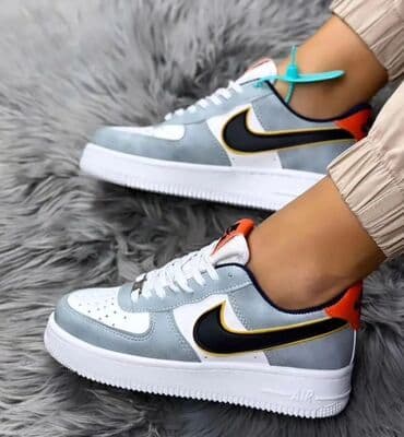 mercurial patike: Nike air force patike

Novo
Brojevi 36 do 40

fb Moja Kupovina 1 — 5