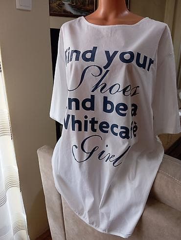 helake: Ženska oversize majica sa printom.Poluobim grudi 61 cm Duzina 82 cm - — 1