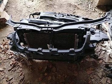DELOVI ZA VOLKSWAGEN GOLF 4, GOLF 5, PASSAT B5.5 | Branici prsa