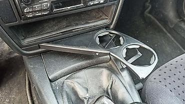 automati: DRZAC ZA CASE ZA VOLKSWAGEN PASSAT B5, PASSAT B5.5 | Drzac za case — 3