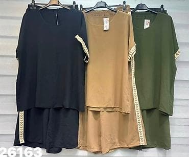prada tasne cena: 07. Komplet za punije
2XL 3XL 4XL
Cena : 2.900 dinara H — 4