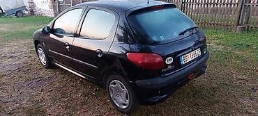 second hand cars: KOMPLETAN AUTO U DELOVIMA ZA PEUGEOT 206 | peugeot 206 1.4 benzin sa — 4
