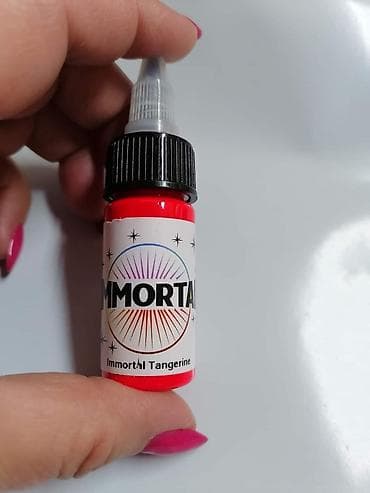 Fruorescentne boje za tetoviranje
Cena: /15ml
Boja crvena i bela