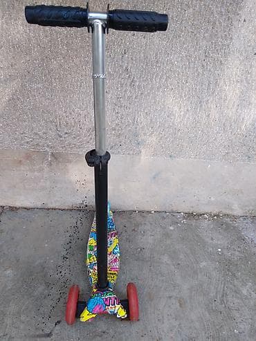 sport vision dukserice: Trotinet sa cetiri tocka – dva napred i dva pozadi,nosivosti do 40kg — 5