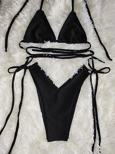 sandale pluta: Bikini set – dvodelni trouglasti top i visoki V donji deo sa — 2