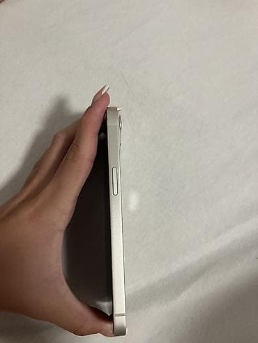 demo telefon: Iphone 13 128gb -kao nov Telefon je u odličnom stanjuvidljivi blagi — 4
