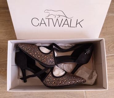 Women's Sneakers and athletic shoes: Sandale, Catwalk, 37.5 — 9