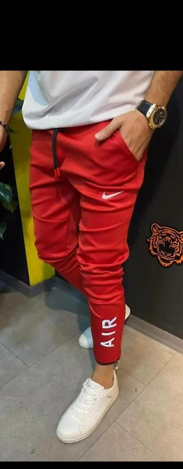 sized trenerke: Trenerka Nike, bоја - Crna — 3