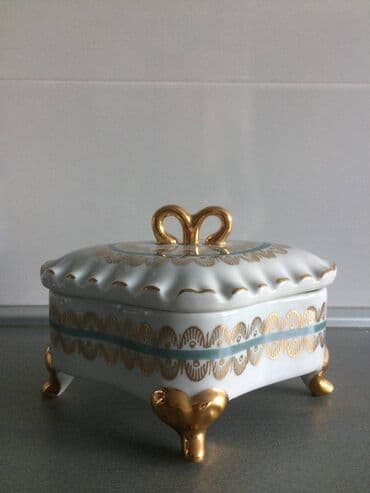 vuneni tepih cena: Decoration box, Ceramics — 2