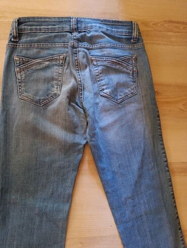 pantalone od vestacke koze: Farmerke vel.30
odlicne — 4