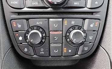 auto otpad audi mladenovac: KONZOLA KLIME ZA OPEL MERIVA OD 2010. DO 2017. GOD. | Polovni — 2