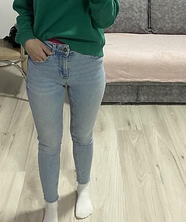 sorc za trudnice: Zara ženske farmerke – svetlo plave, skinny kroj. - Model: skinny/uz — 2