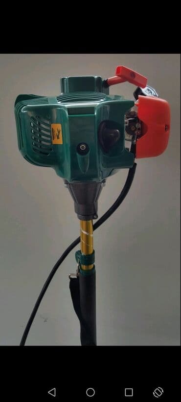 mala motorna testera: Prodajem nov i kvalitetan Lesnik benzinski trimer. Model — 1