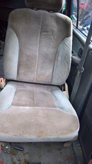 Auto delovi: KIA Carens sedista Slanje Brzom postom ide na odgovornost Primaoca. ( — 5