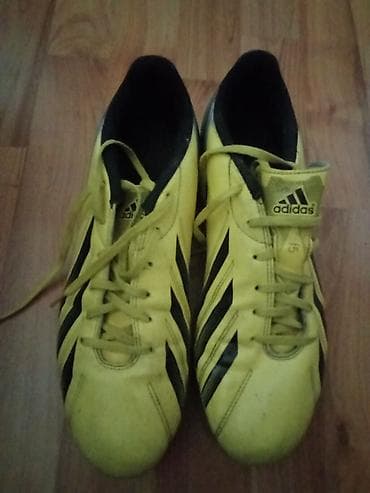 kopacke 35: Adidas kopačke – model s čepovima za čvrste terene (FG) - Boja: žuta — 2