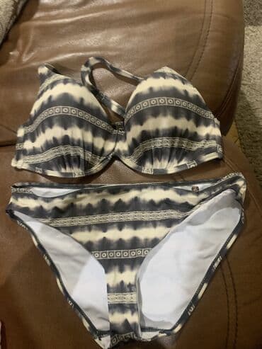 jednodelni kupaci push up: M (EU 38), Lycra, Geometrical, color - Multicolored — 1