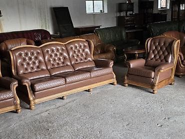 dvosed i dve fotelje: Kožni set za dnevni boravak – klasičan stil - Komplet: trosed + 2 — 2