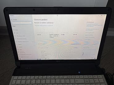futrole za laptop: Ispravan laptop iz naslova dolazi sa sveze instaliranim operativnim — 1