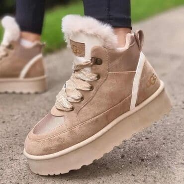 Women's Sneakers and athletic shoes: 39 — 3