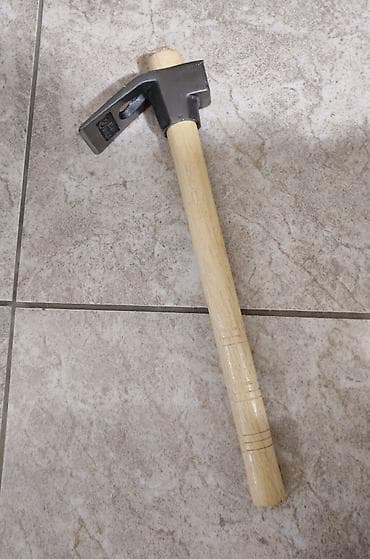 sat na struju: Čekić – zidarski/tesarski tip sa dugom drškom - Brend: LUX TOOLS — 3