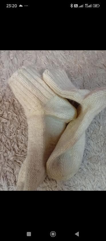 Headgear: Pletenе vunene čarape – ručni rad - Materijal: prirodna vuna, mekana — 9