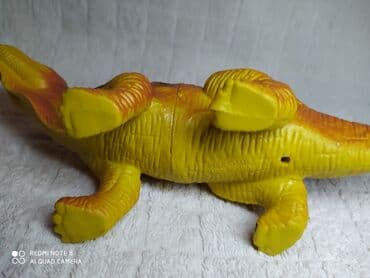 tommy hilfiger d: Dinosaurus 32x14 cm napravljen od tvrde gume,reljefne štampe — 6
