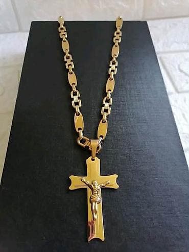 swarovski beograd: Lanac sa krstom Hirurški čelik
Cena:2900din
💋 — 2