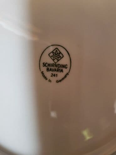 swarovski kristali cena: Tanjiri desertni 1974-1989g.Schirinding Bavaria. Desertni tanjiri,bez — 12