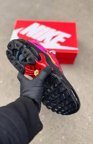 yeez patike: Nike air max tn patike A klasa NOVO Novo Bevi 41 do 46 fb Moja — 2