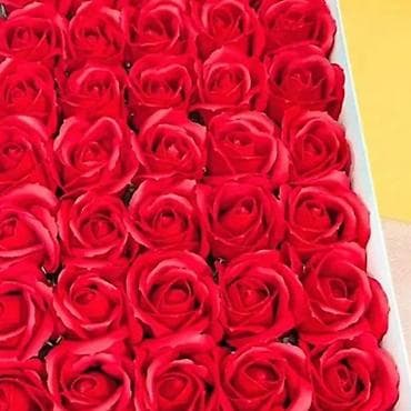 dekoracije za 8 mart: Veštačke mini ruže od sunđera/pepela ( u setovima od 60komada), koje — 4