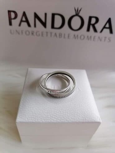 pandora signature id: Prsten pandora
19mm
Cena:2100din — 2