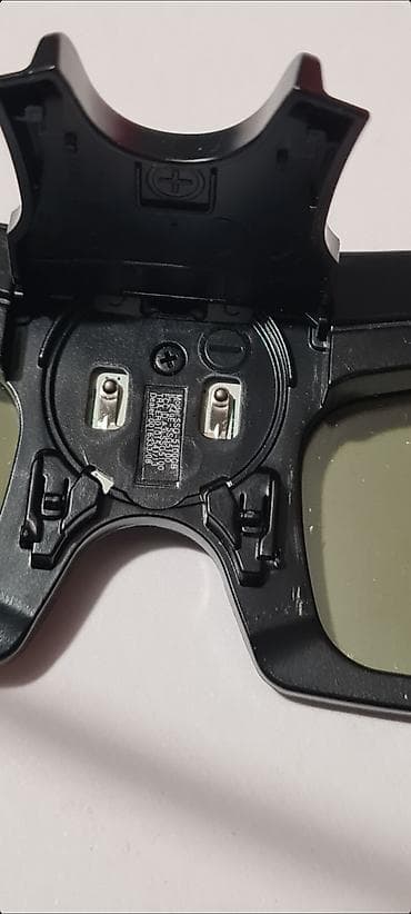 gps antena za multimediju: ▪︎Na prodaju 2 para 3D Samsung (SSG-5100GB) naočara za gledanje TV-a u — 9