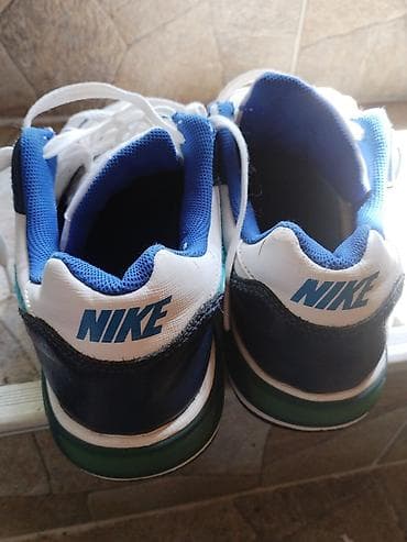 nike air force bez: Sportske patike – 2 para 1) Nike patike - Dizajn: kombinacija bele — 2