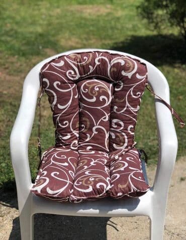 podmetači za stolice: Podmetači za stolice od table sundjera Dimenzije podmetača:82x40 Cena — 2