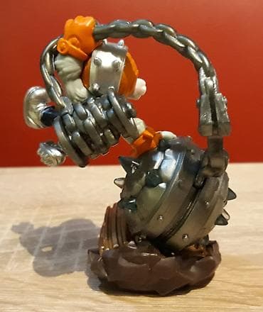 polovni automobili na akumulator: Skylanders Smash Hit iz serije Superchargers. Potpuno ocuvan i — 2