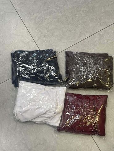 Muška obuća: 2700💋🌀
Wi — 4