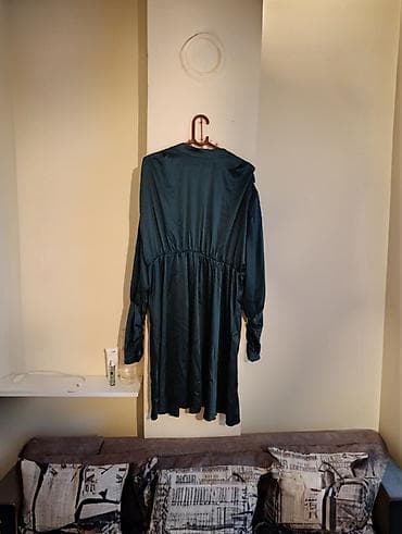 nebo plave haljine: Zelena ženska haljina sa dugim rukavima - Kroj: lepršava silueta sa — 1