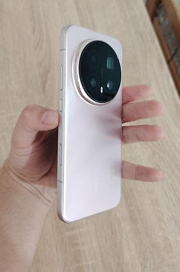 prodajem frizider: Na prodaju Honor Magic 8 pro u odličnom stanju. Vraćen na fabrička — 5