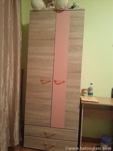 sobe za dečake: Set sadrži: ✨ Ormar sa policama i zatvorenim delom ✨ Radni sto u roze — 5
