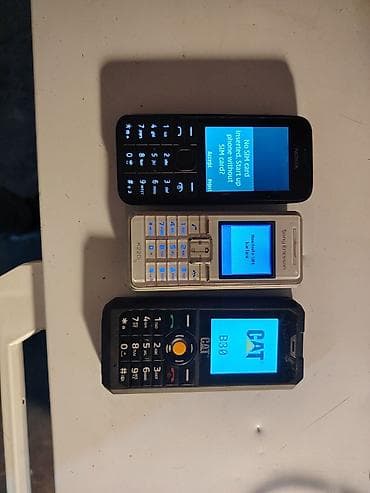 Tri klasična mobilna telefona – lot - Nokia (serija s T9 tastaturom)